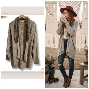 🌿Chic Comfort: Song N Spirit Women's Large Faux Fur Collar Cable Knit Cardigan